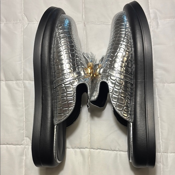 Silver and Gold Tassel Mules with Chunky Platform Sole - Picture 6 of 10